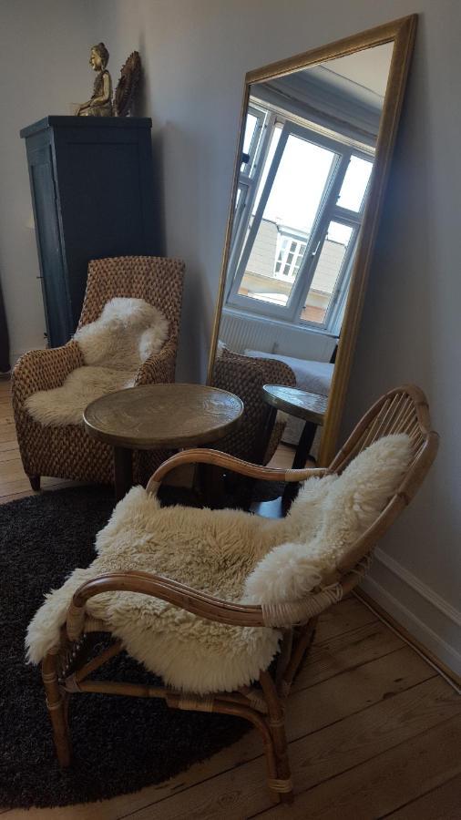 Large Penthouse Apartment *